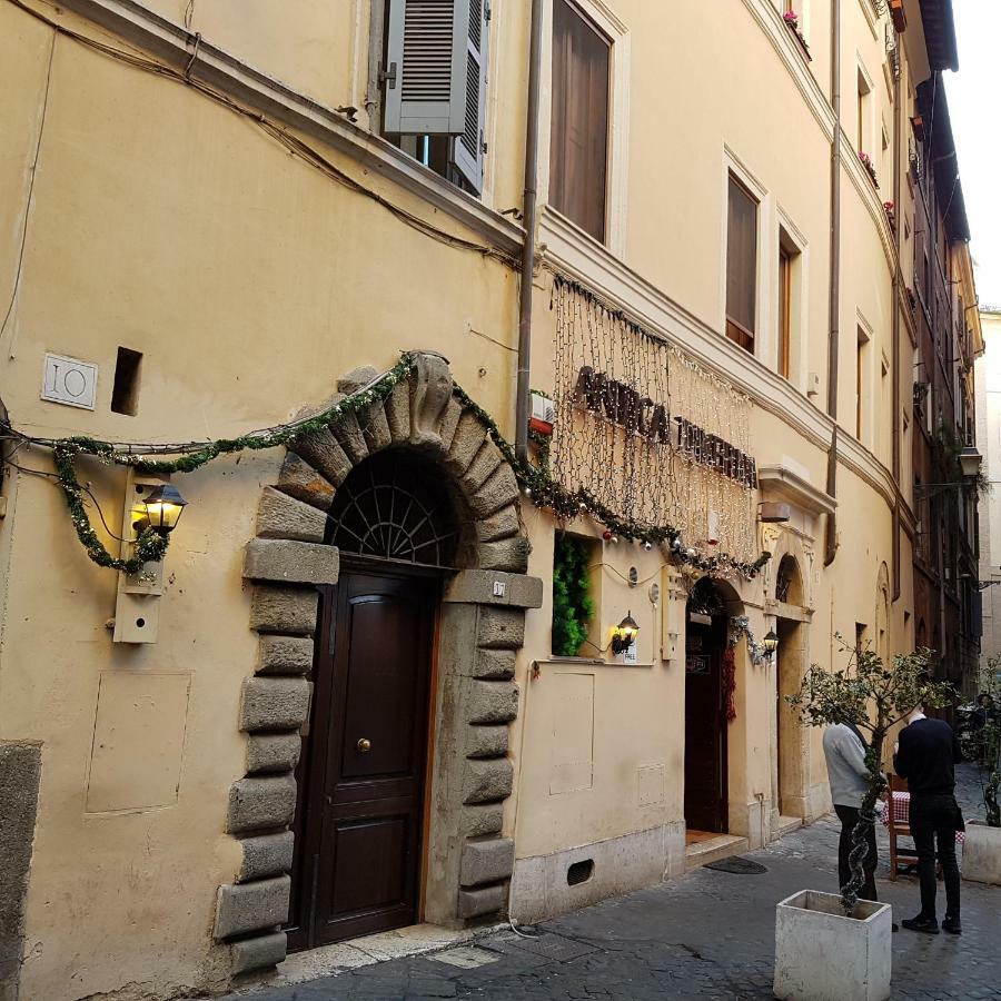 Navona Apartment *